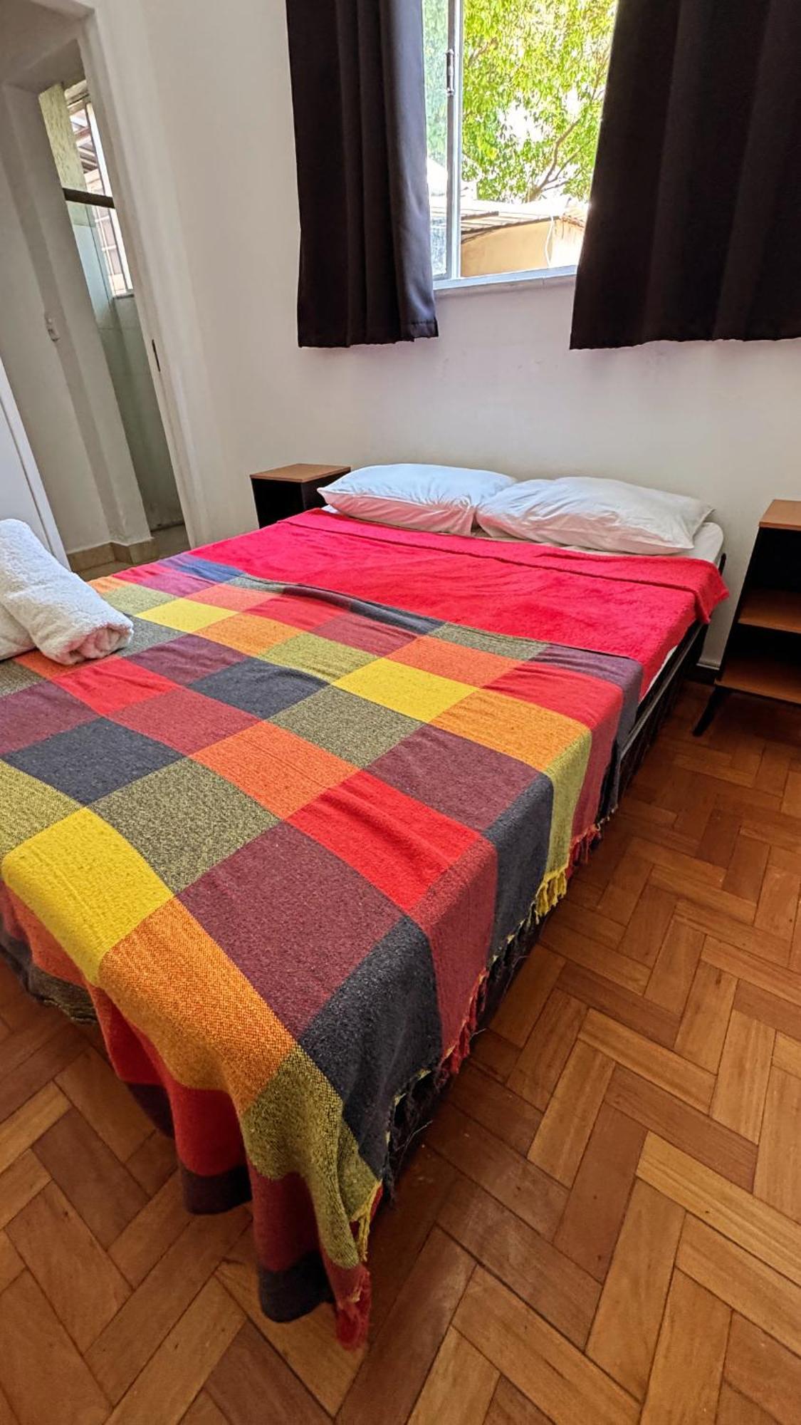 Savassi Hostel 贝洛哈里桑塔 外观 照片