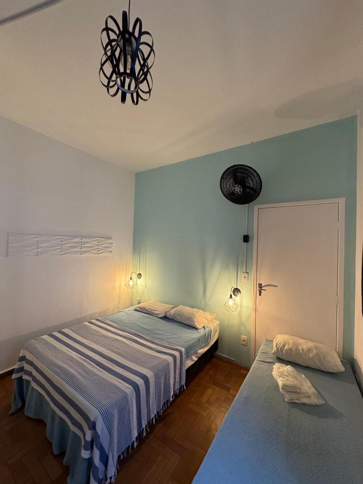 Savassi Hostel 贝洛哈里桑塔 外观 照片
